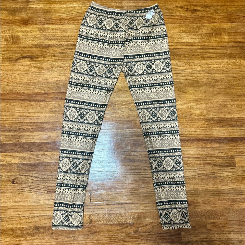 Women’s one size buttery soft leggings